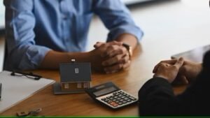 Canadian mortgage borrower evaluating options after hitting variable rate trigger point in 2025